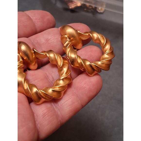 Vintage Anne Klein Door Knocker Earrings Twisted Gold Tone - Picture 3 of 4